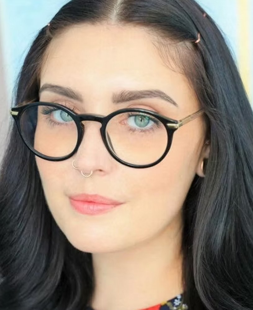 Sheana Helton profile